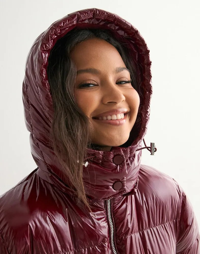Lily – Glänzende Pufferjacke