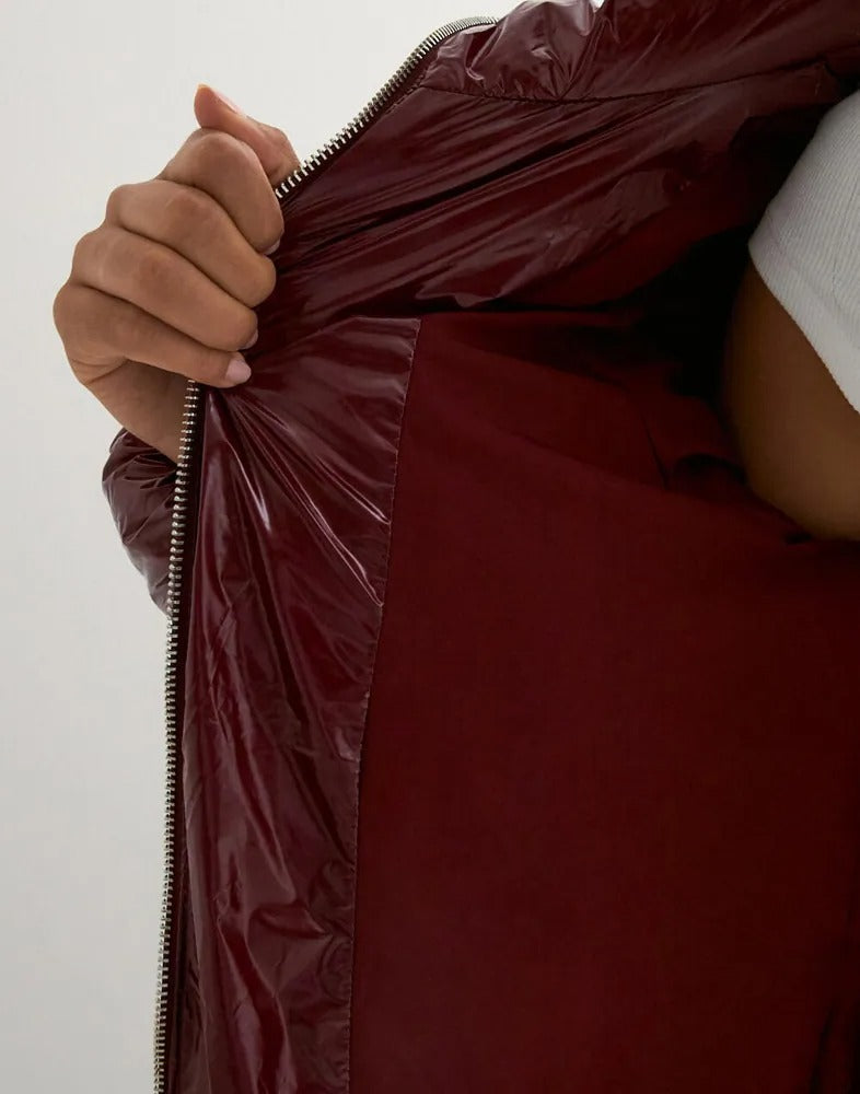 Lily – Glänzende Pufferjacke