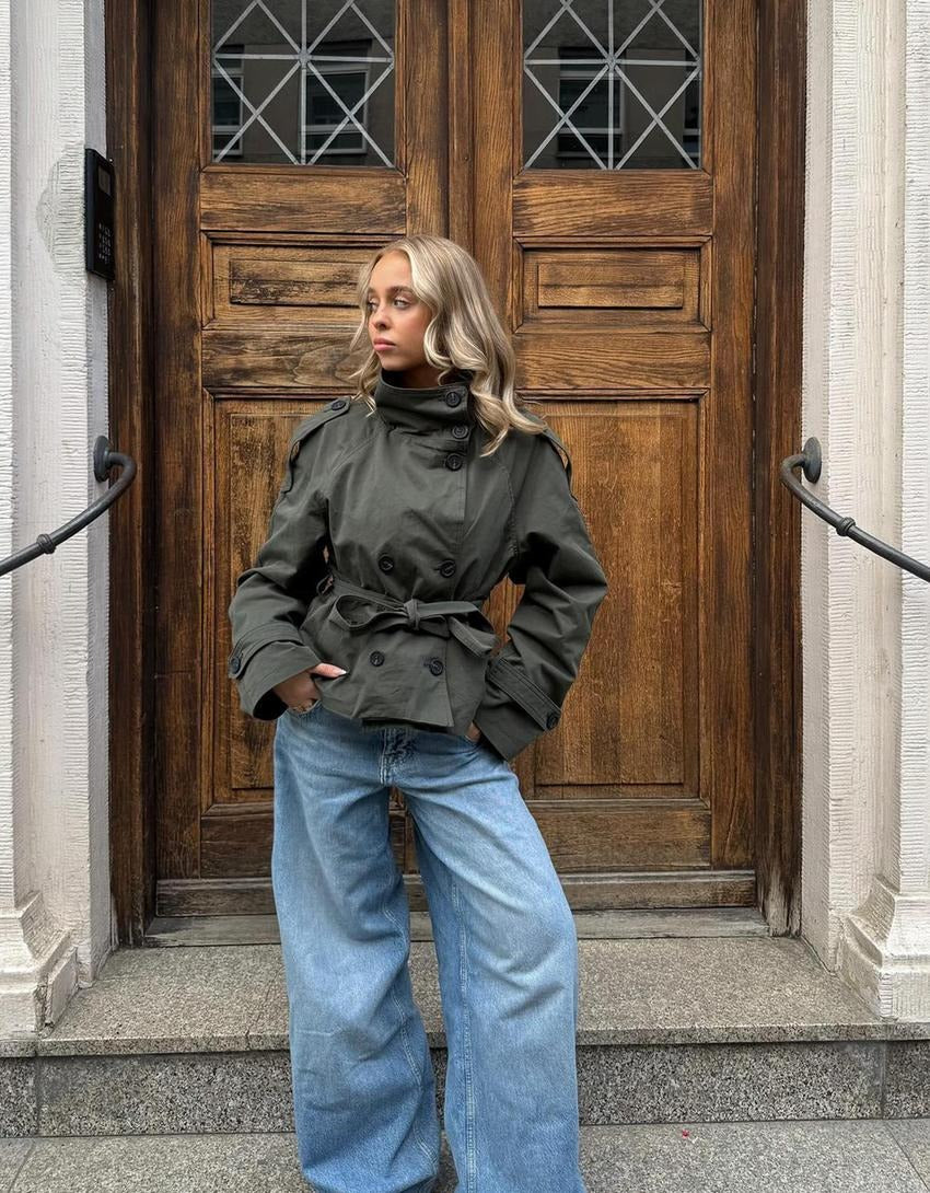 Kurze Trenchcoat