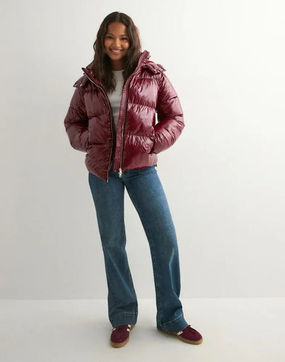 Lily – Glänzende Pufferjacke